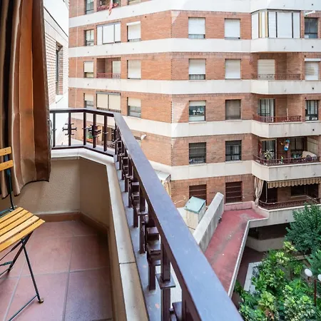 Apartment Gran En El Centro Con Parking Gratis